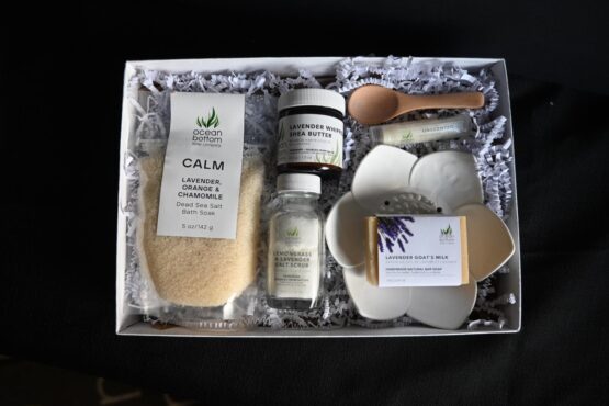 Lavender Collection Bath Gift Boxed Set