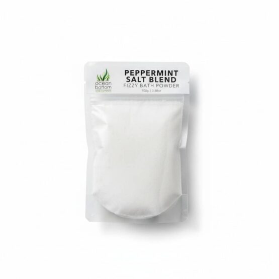 Peppermint Salt Blend Fizzy Bath Powder white background
